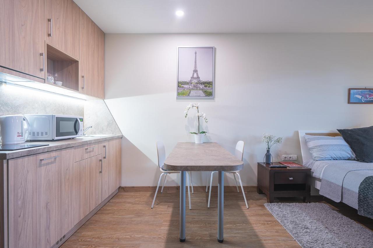 Gyneju Self Check-In Apartments Vilnius Exterior photo