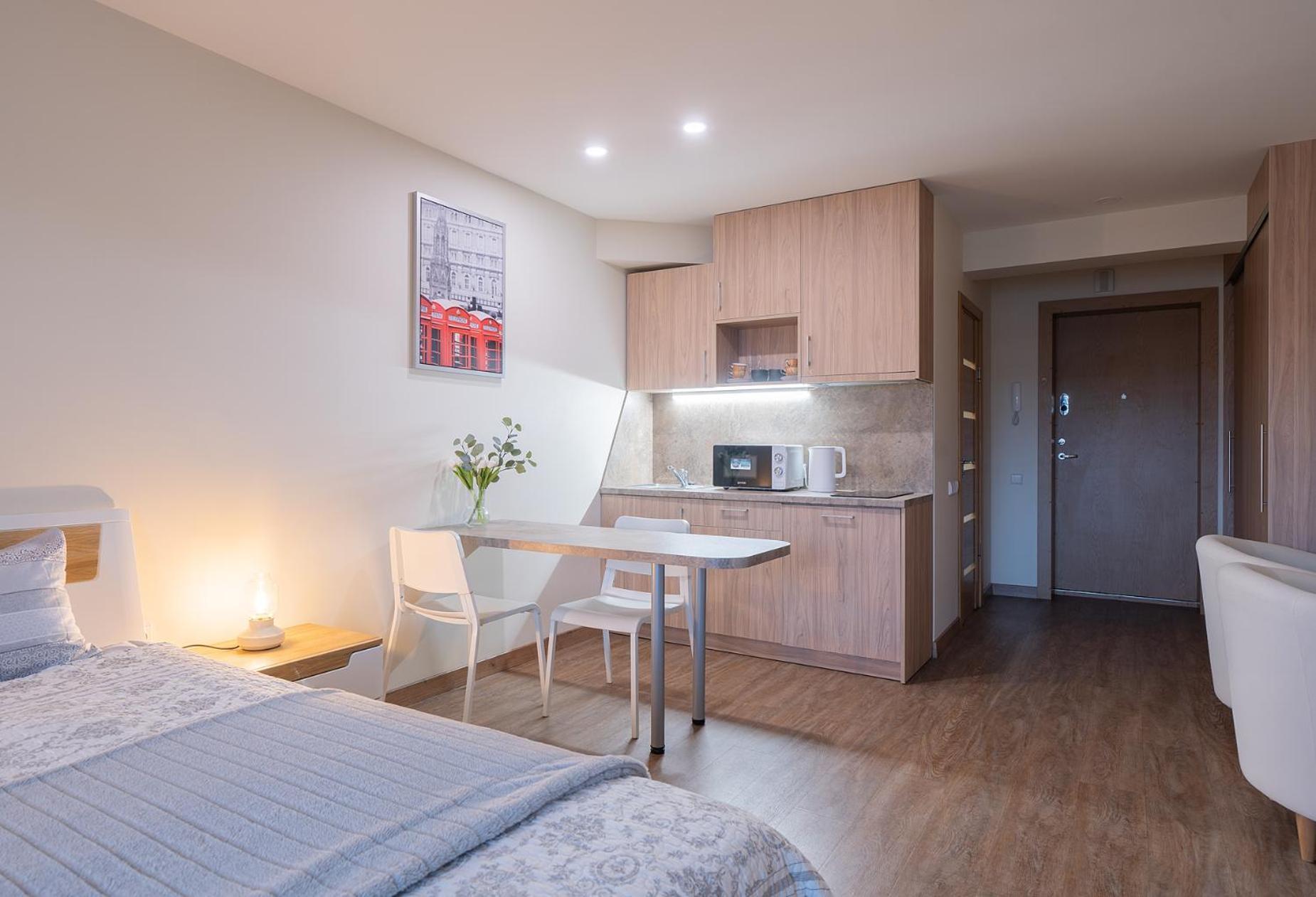 Gyneju Self Check-In Apartments Vilnius Room photo